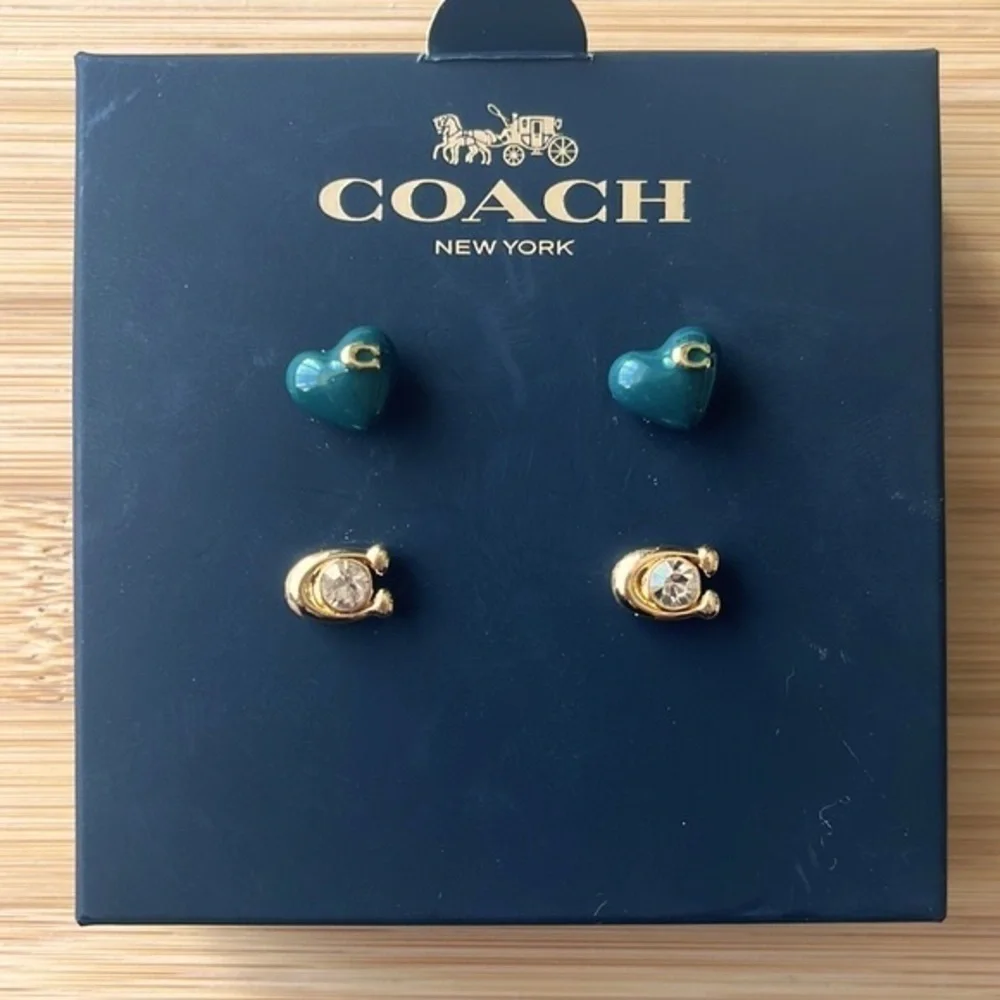 Brand New Coach Set of Two Post Earrings Heart Gold Tone Signature “C”